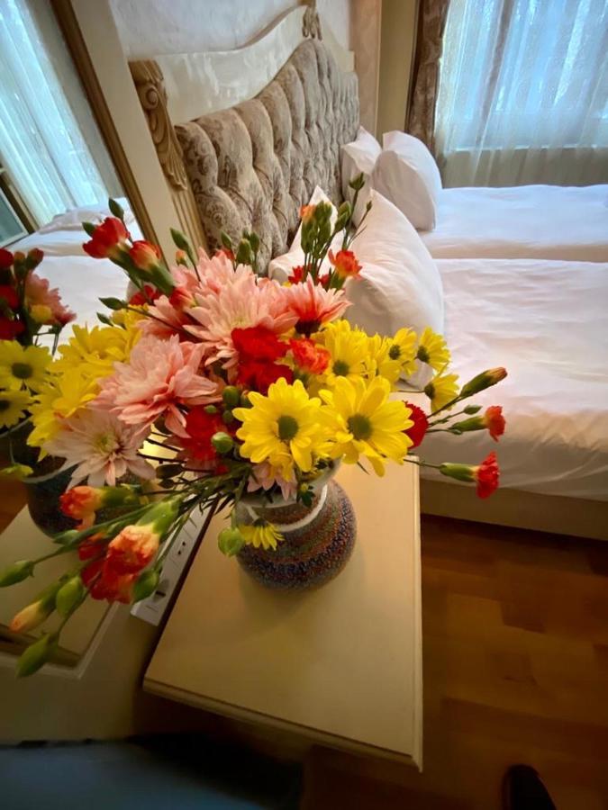 Optimist Hotel Istanbul Bagian luar foto