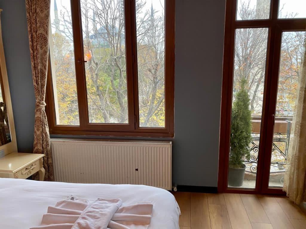 Optimist Hotel Istanbul Bagian luar foto