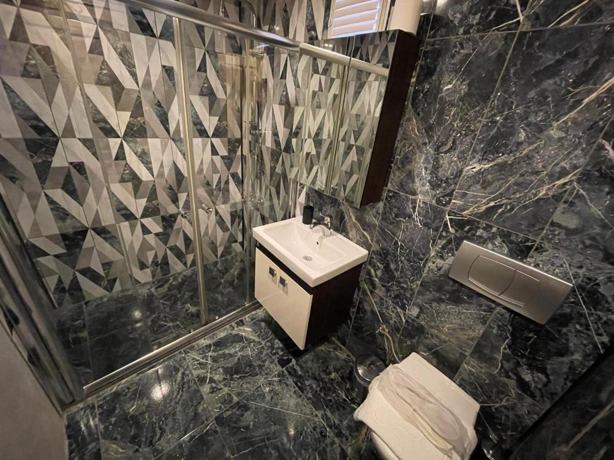 Optimist Hotel Istanbul Bagian luar foto