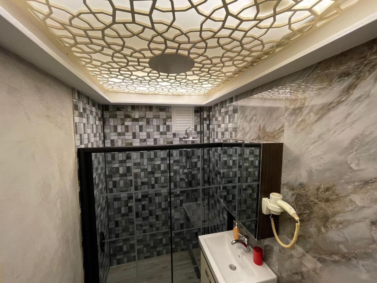Optimist Hotel Istanbul Bagian luar foto